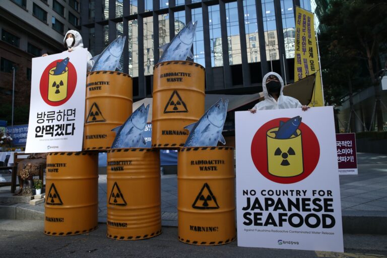 Tại sao Nhật Bản định thải nước nhiễm phóng xạ ở Fukushima ra đại dương?
