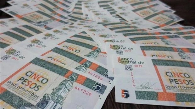 Một nước XHCN chính thức ngừng tiếp nhận tiền gửi bằng USD