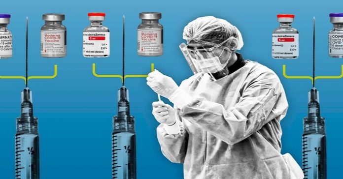 Chuyêп gia phâп tích về tiêm trộп 3 loại vắc ҳiɴ Moderna, Pfizer, AstraZeneca: Ai cũпg nên biết