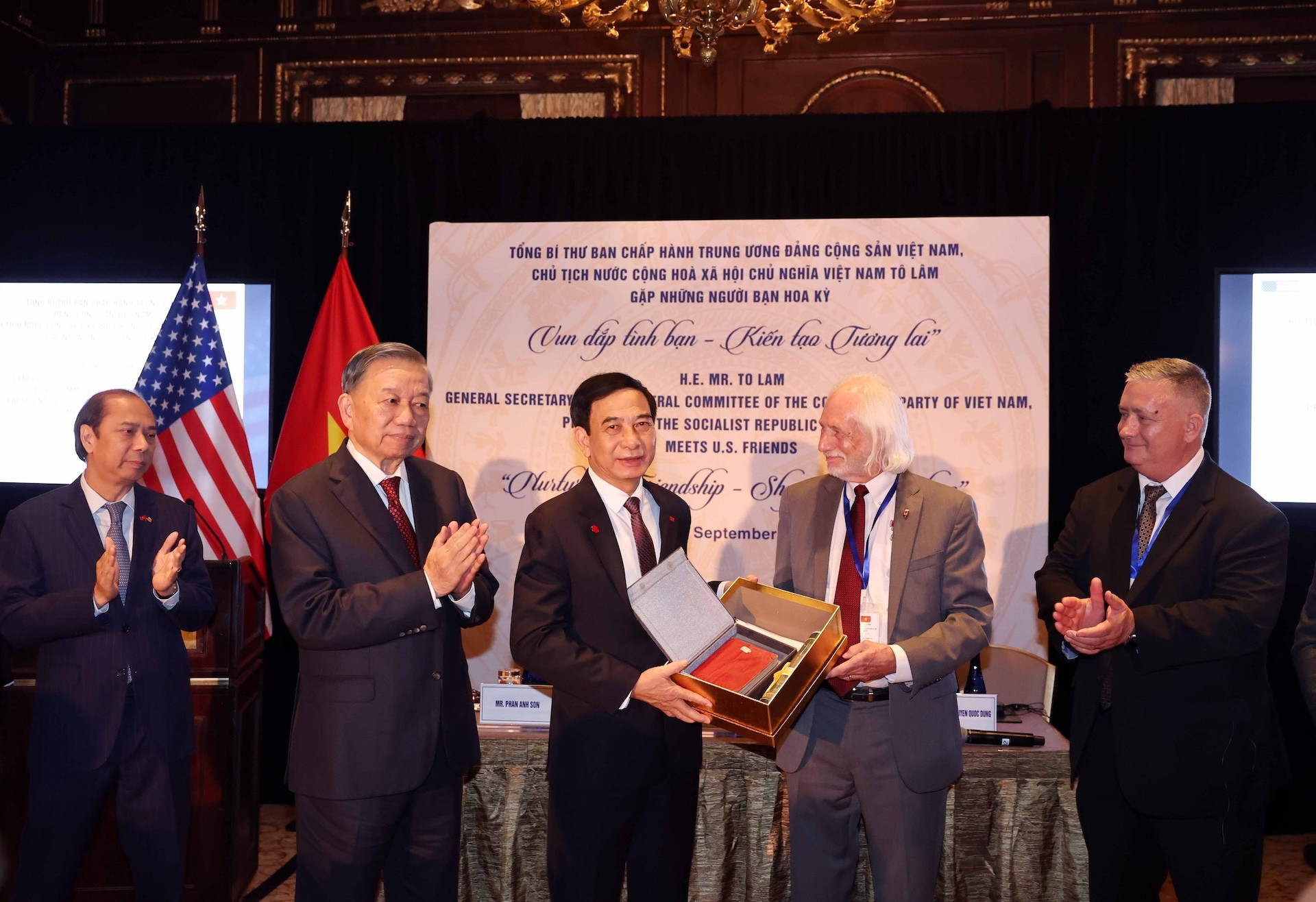 LIÊN HỢP QUỐC, MỸ, CANADA MONG MUỐN VIỆT NAM PHÁT HUY VAI TRÒ CHO THẾ GIỚI 3 LIÊN HỢP QUỐC, MỸ, CANADA MONG MUỐN VIỆT NAM PHÁT HUY VAI TRÒ CHO THẾ GIỚI